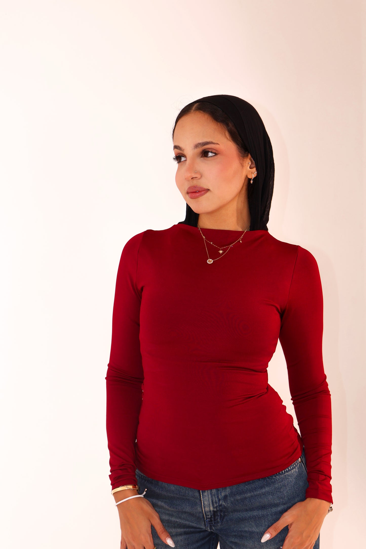 The seamless top in burgundy