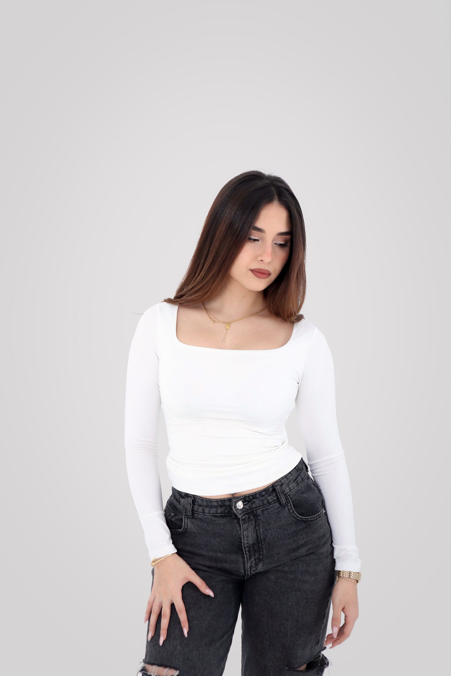 Curve Fit Top in WHITE